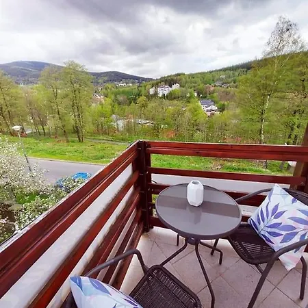 Δωμάτια σε οικογενειακή κατοικία Goscinne 