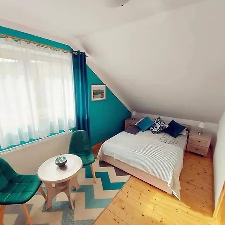 Δωμάτια σε οικογενειακή κατοικία Goscinne 